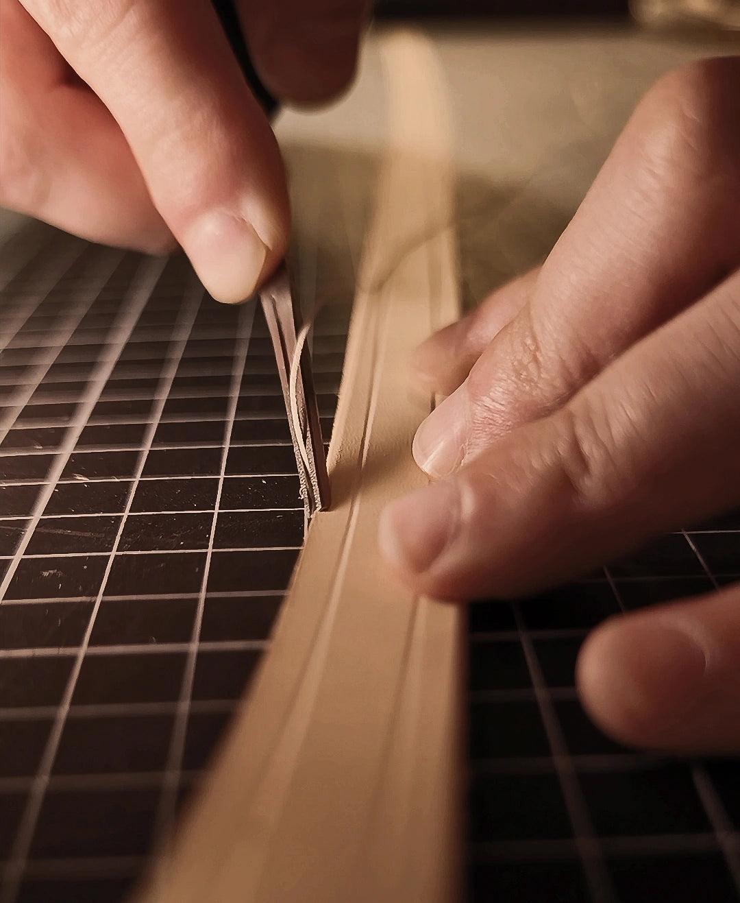 Beveling vegetable tanned leather for handcrafted scabbard by Reliq